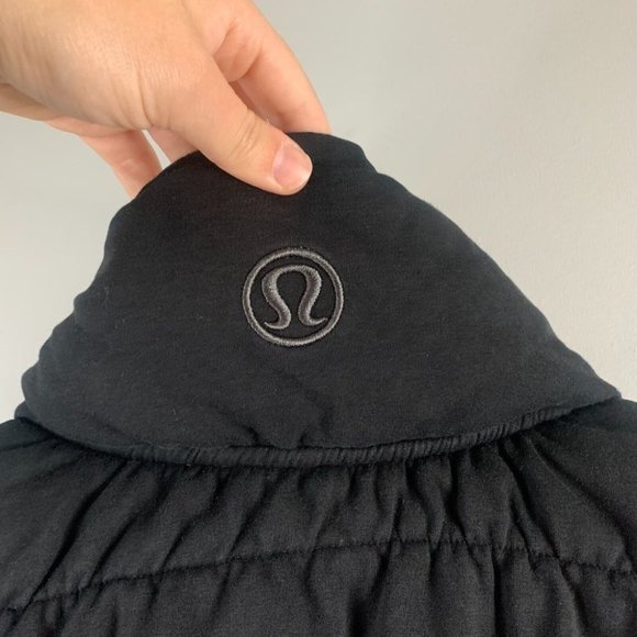 Lululemon Women's Rejuvenate Jacket Black Cropped Puffer Asymmetric Sweater 6 - Picture 12 of 13